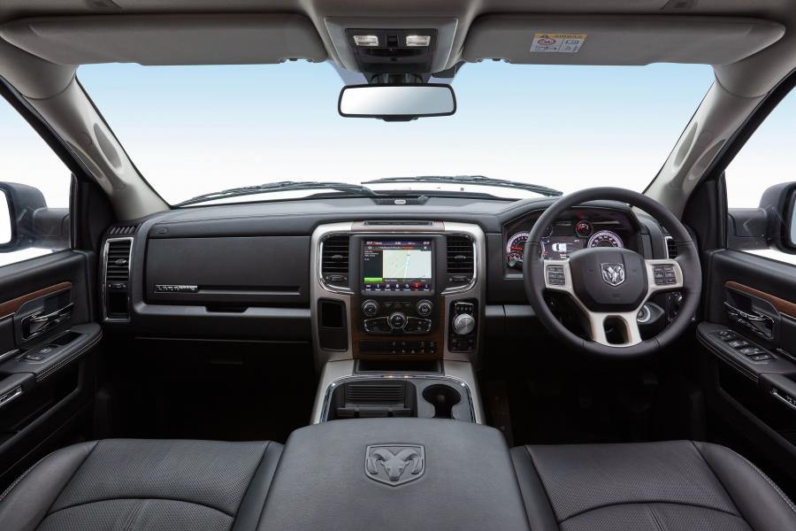 Торпедо Ram 1500 Laramie Crew Cab (DS) 2018 года  (AU) (фото 23 из 52)